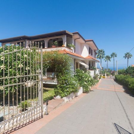 Villa Pomelia Санта-Доменика Экстерьер фото